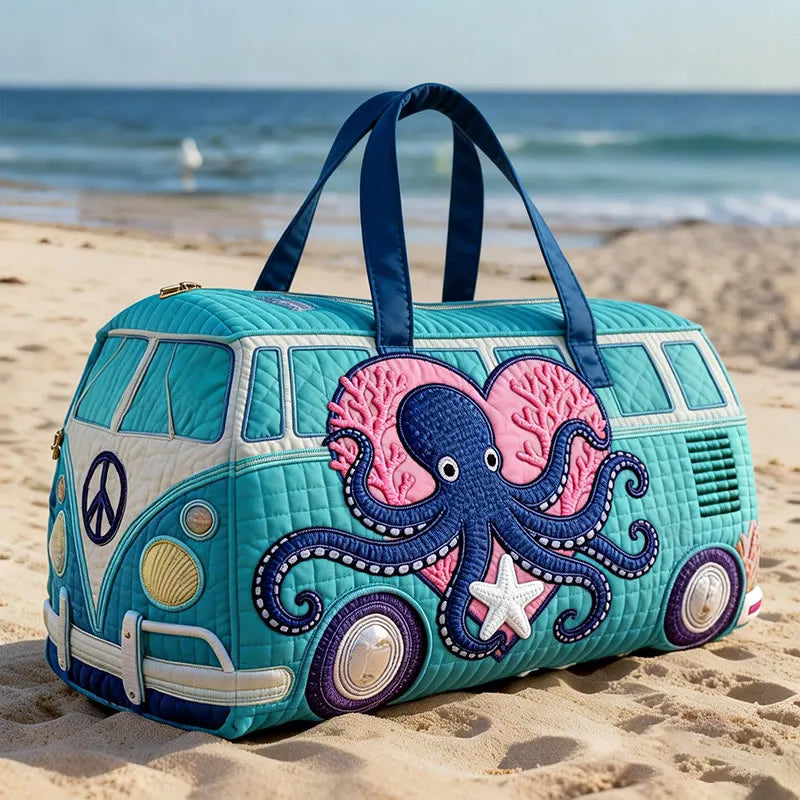 Heart-shaped Octopus Print Quilted Duffle Bag
