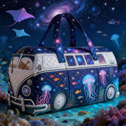 Dreamy Ocean And Starry Sky Print Quilted Duffle Bag