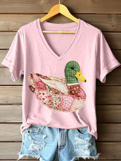 Women's Vintage Patchwork Mallard Duck Pattern V-Neck T-Shirt