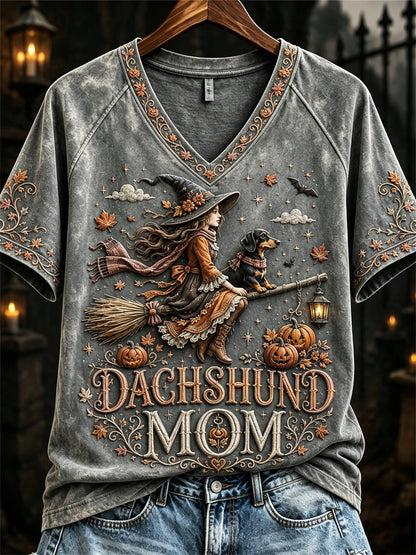 Women's Halloween Fall Dachshund Mom Witch & Dog Print short-sleeved T-shirt